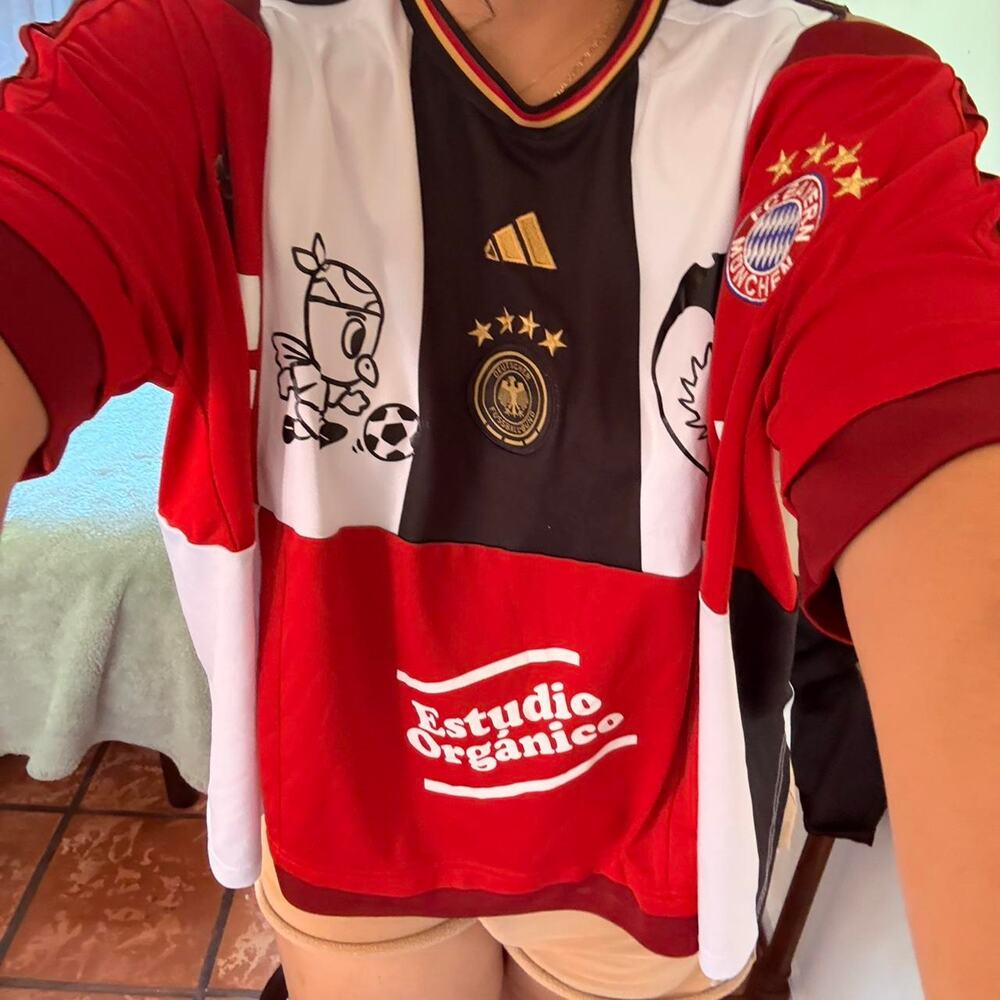 Womens adidas bayern munich jersey size xl - Picture 2 of 8